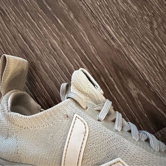 Rick Owens X Veja Mesh Lace-Up Sneakers - Picture 10 of 15
